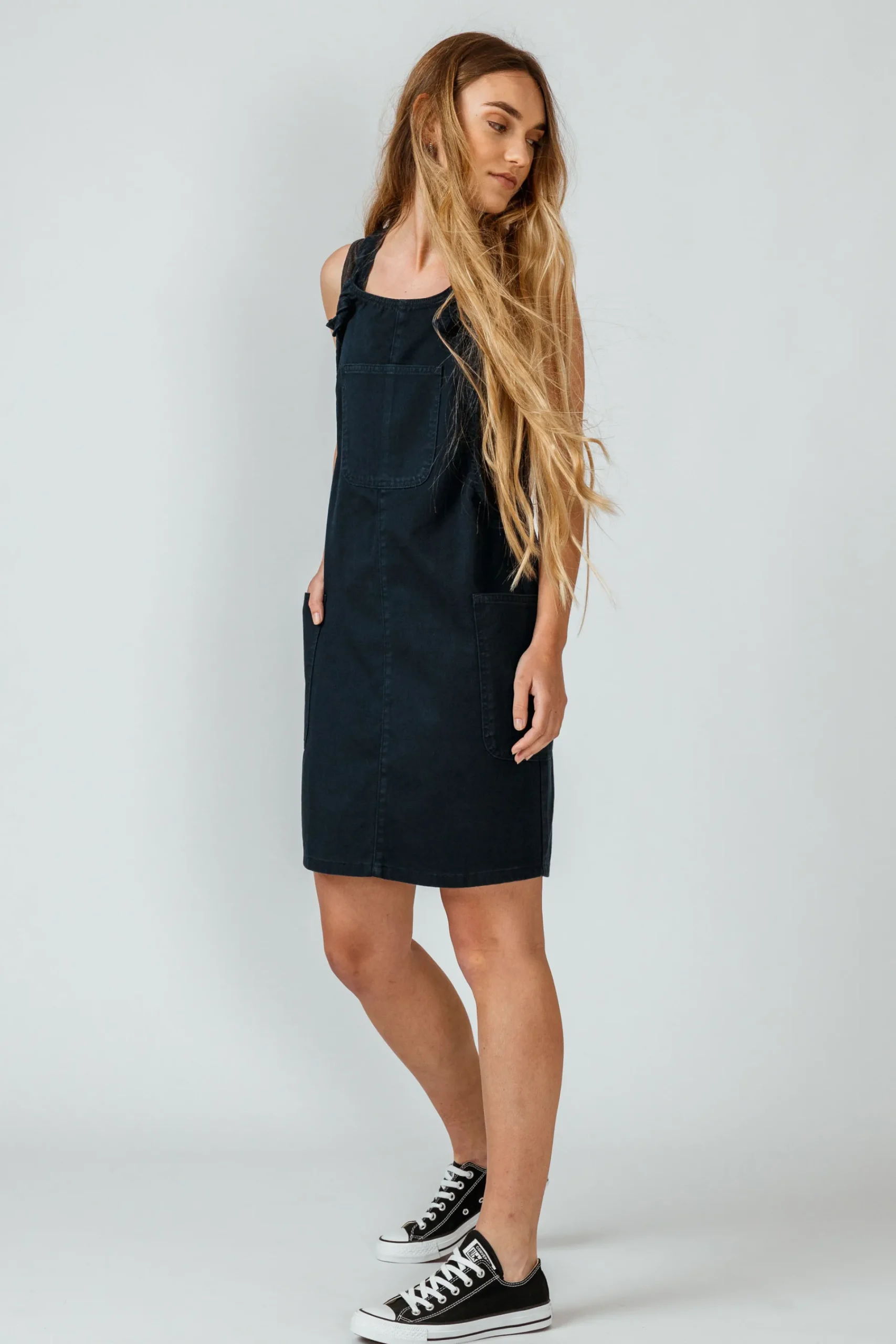 SKFK VESTE PINAFORE- Les Essentiels | Robes